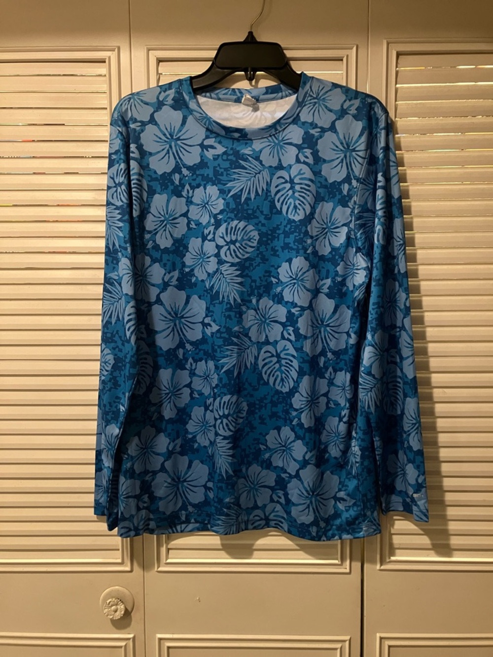 PARAGON Blue Floral-Print Long Sleeve Performance Tee-UPF 50